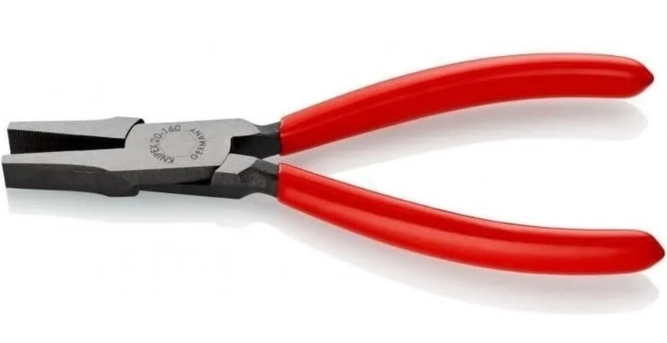 Alicate Punta plana 6'' (2001160)1