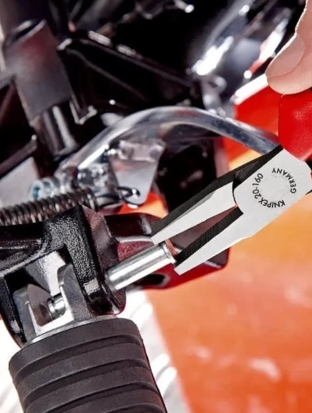 Alicate Punta plana 6'' (2001160)3