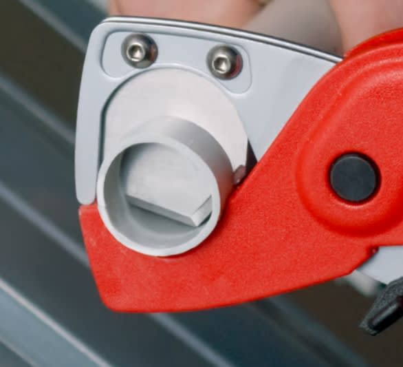 Alicate Corte Plastico 25mm (9020185)3