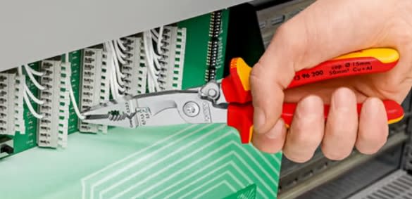 Alicate Para Instalaciones Electricas 8'' (1381200)1