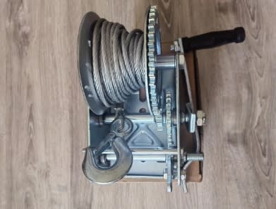 Huinche Manual Pd-25 1100 Kg. Cable 5.6Mm X 8Mts (HW1100)3