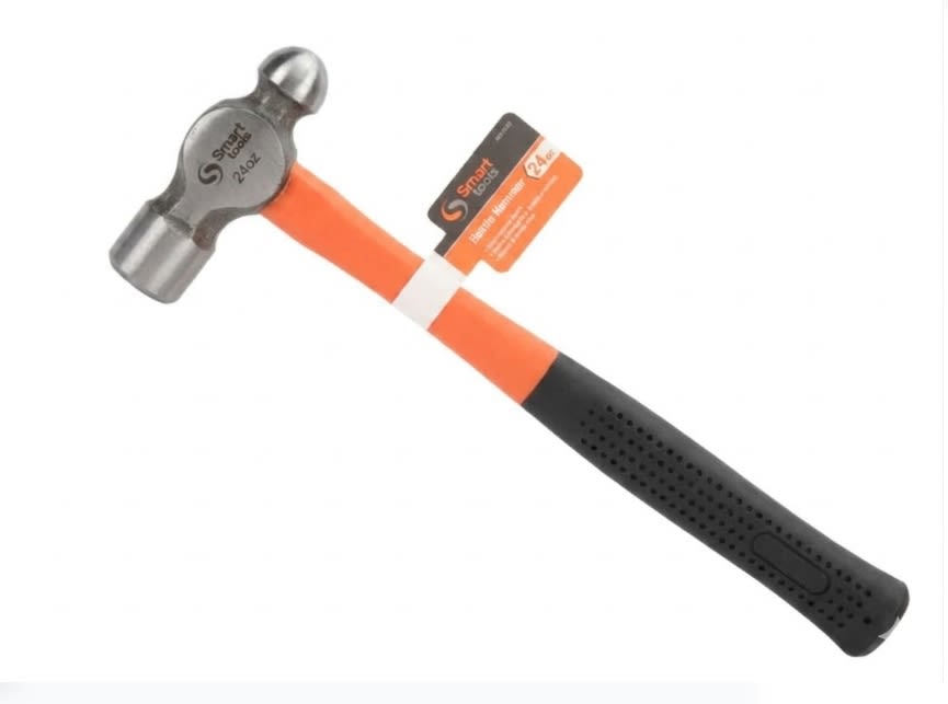 MARTILLO MECANICO MANGO DE FIBRA DE 1.5 LBS (6103165)1