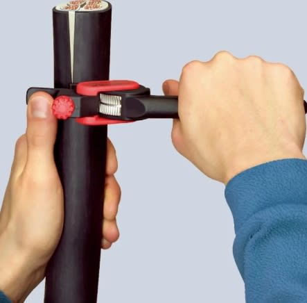 HERRAMIENTA PELACABLES 6'' FIBRA VIDRIO (1640150)7