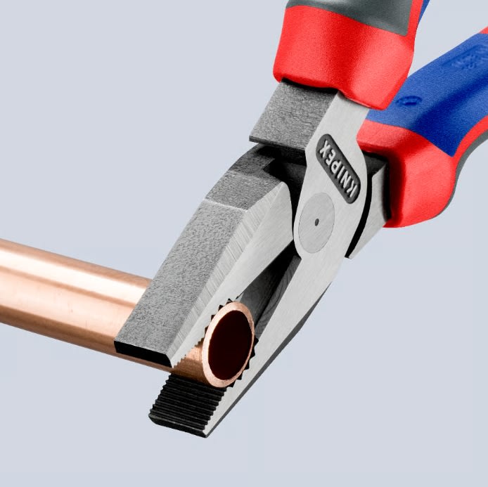 Alicate Universal 8'' Trabajo Pesado (0202200)2