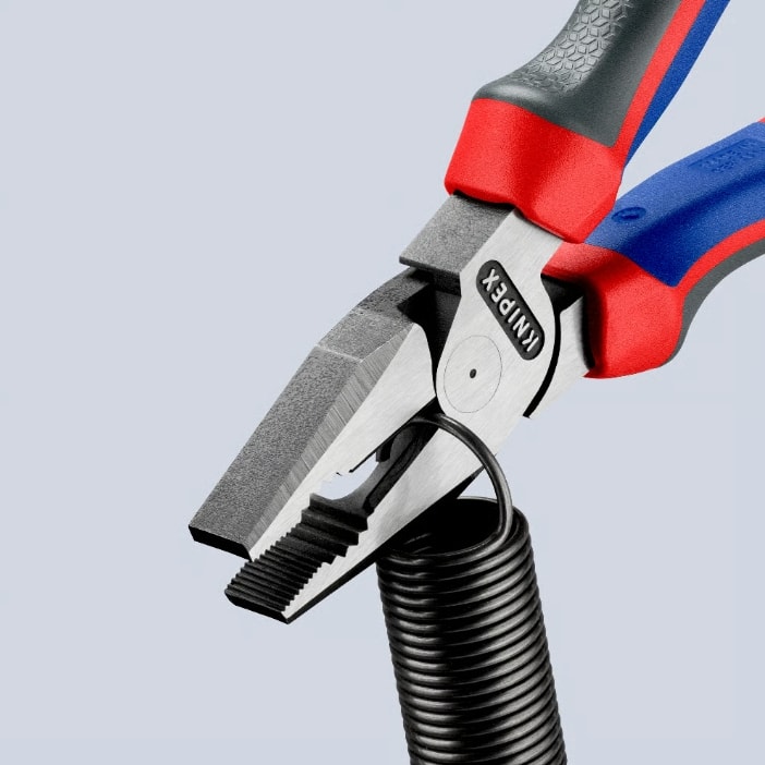 Alicate Universal 8'' Trabajo Pesado (0202200)1