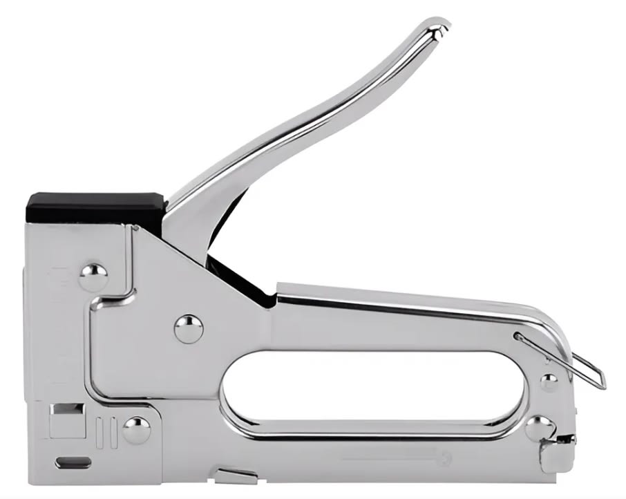 GRAPADORA PARA TRABAJO LIVIANO PARA GRAPAS DE 1/4'' A 3/8'' DE LARGO (TR45)1