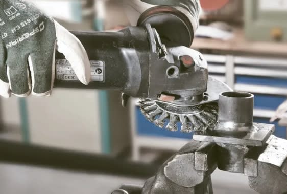 GRATA CIRCULAR DE 6'' CON HILO M14 DE 0.50MM (474.217)3