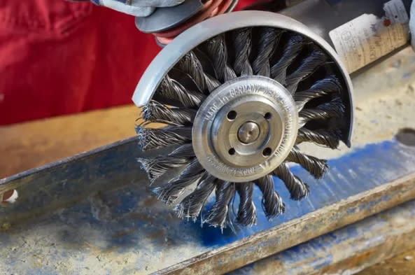 GRATA CIRCULAR INOXIDABLE 4.1/2''  214X2 (472.807.32)5