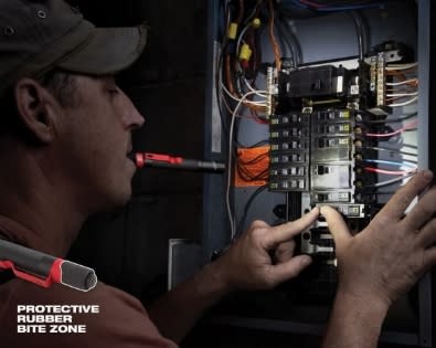 Linterna Recargable Tipo Lápiz (2105)4