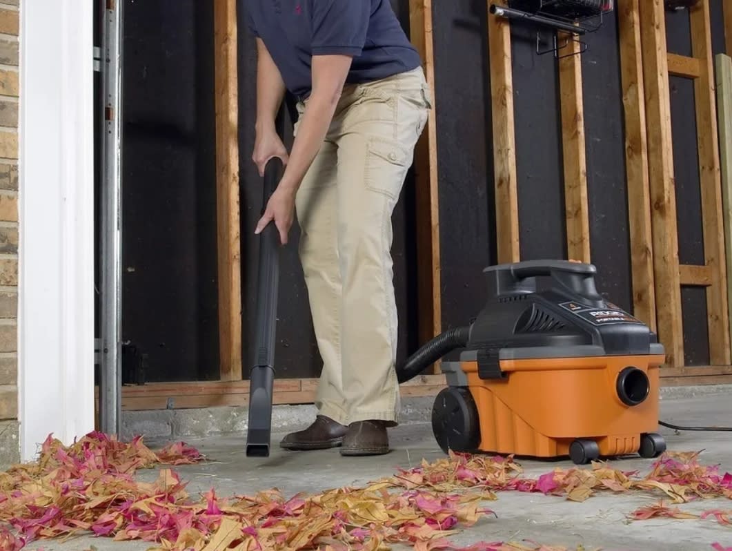 Aspiradora Solidos Y Liquidos  Wd4075-br 15l (42883)7