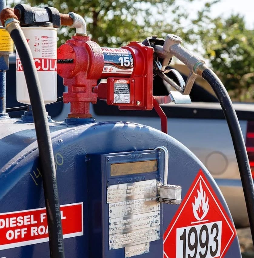 BOMBA 12V CAUDAL 15 GPM. SIN CUENTA LITROS (FR1210H)4