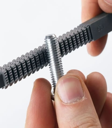 LIMA PARA HILOS EN PULGADAS (66902)2