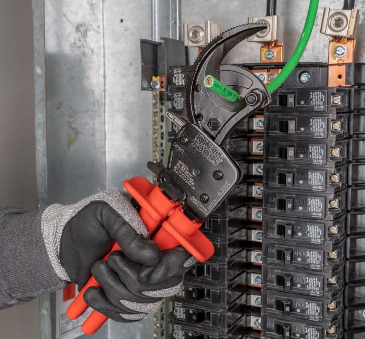 Alicate Corta Cable Trinquete 600-750mcm (63060)6