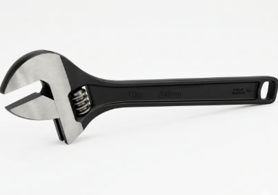 LLAVE FRANCESA PAVONADA DE  4'' IREGA (77-F/CE)2
