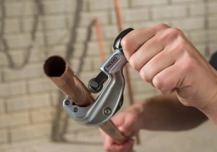 Cortatubos 1/8'' -1.1/8''  De Giro Constante (31622)10