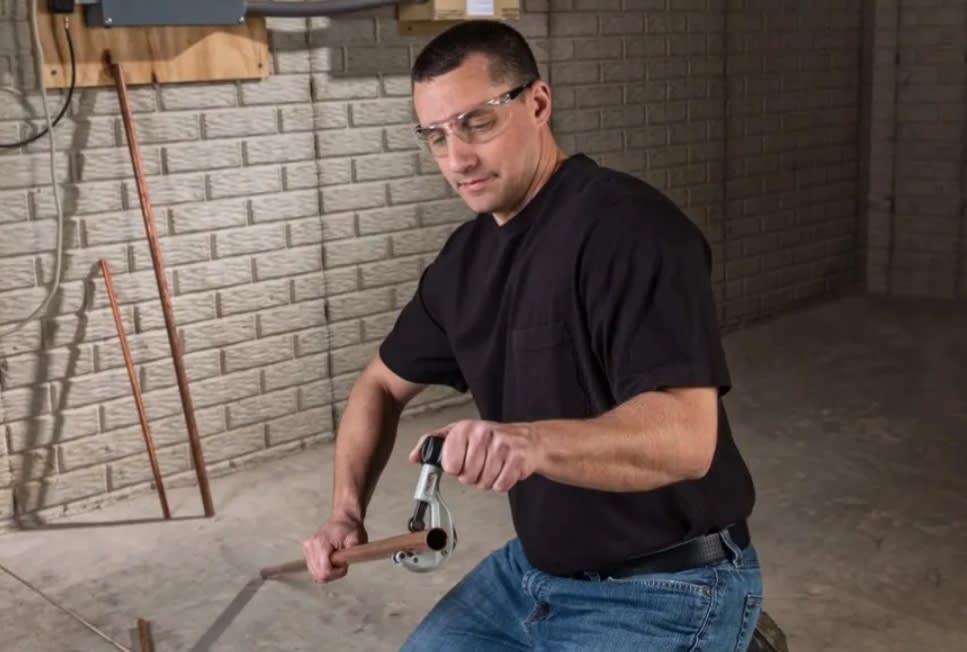 Cortatubos 1/8'' -1.1/8''  De Giro Constante (31622)11