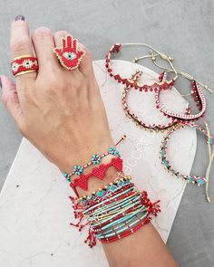 JOYERÍA CON MIYUKIS Y MÁS; TALLERES MODULARES, TALLERES EXPRESS Y TALLERES PERSONALIZADOS!