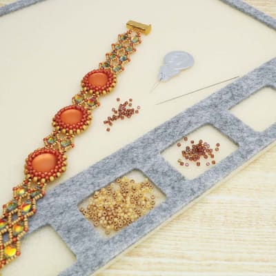 11X14IN SEED BEAD MAT W/7 CAVITIES