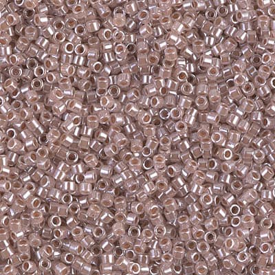 11/0 DELICA 3GR/TB NUDE4