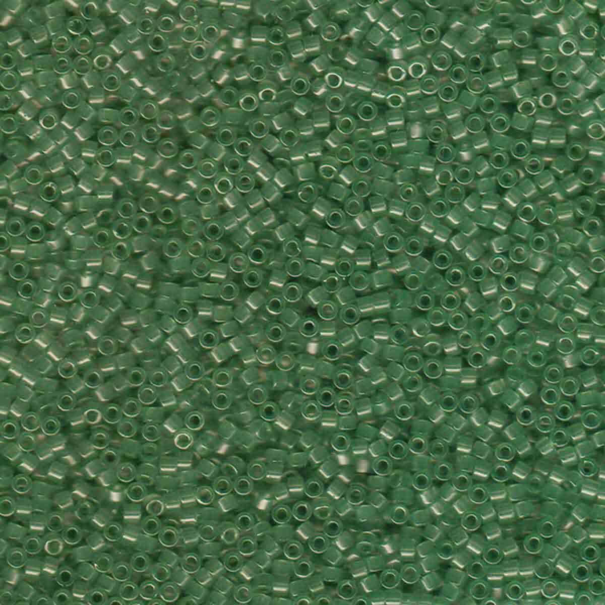 11/0 DELICA X 7.2GR/TB VERDES Y LUMINOUS44