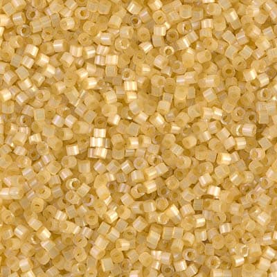 11/0 DELICA X 50GR/BL SILK INSIDE1
