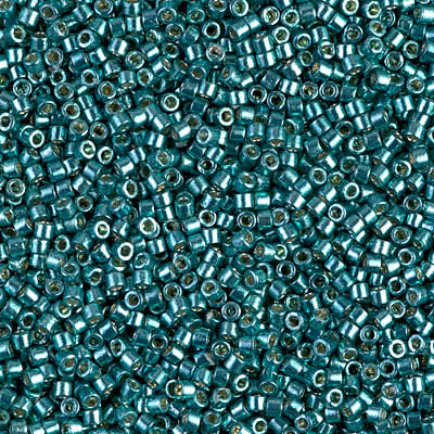 11/0 DELICA X 7.2GR/TB METALICOS BRILLOSOS B3