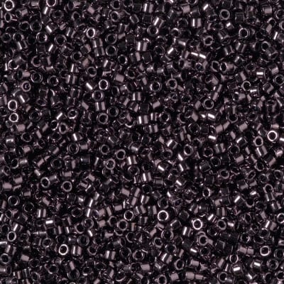 11/0 DELICA X 7.2GR/TB METALICOS BRILLOSOS B9