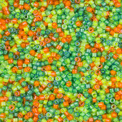 11/0 DELICA X 7.2GR/TB VERDES Y LUMINOUS32