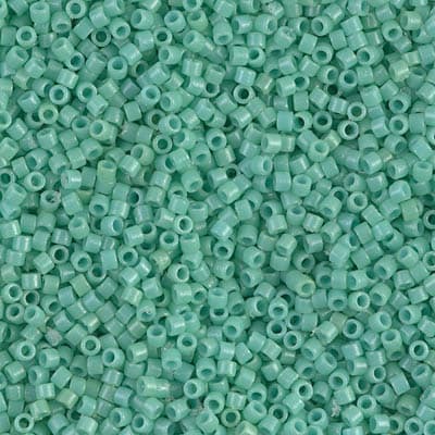 11/0 DELICA X 7.2GR/TB VERDES Y LUMINOUS36