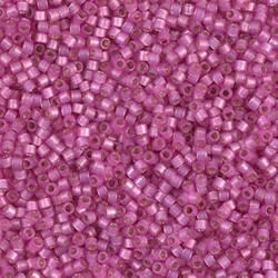 11/0 DELICA X 3GR/TB ROSAS Y FUCSIAS6