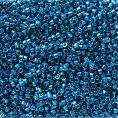 11/0 DELICA X 7.2GR/TB METALICOS BRILLOSOS B29