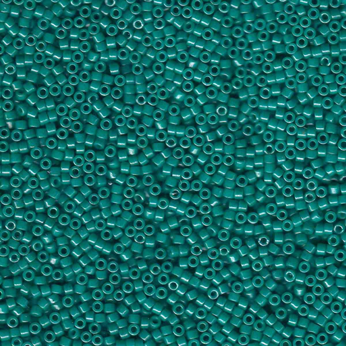 11/0 DELICA X 3GR VERDES Y LUMINOUS18