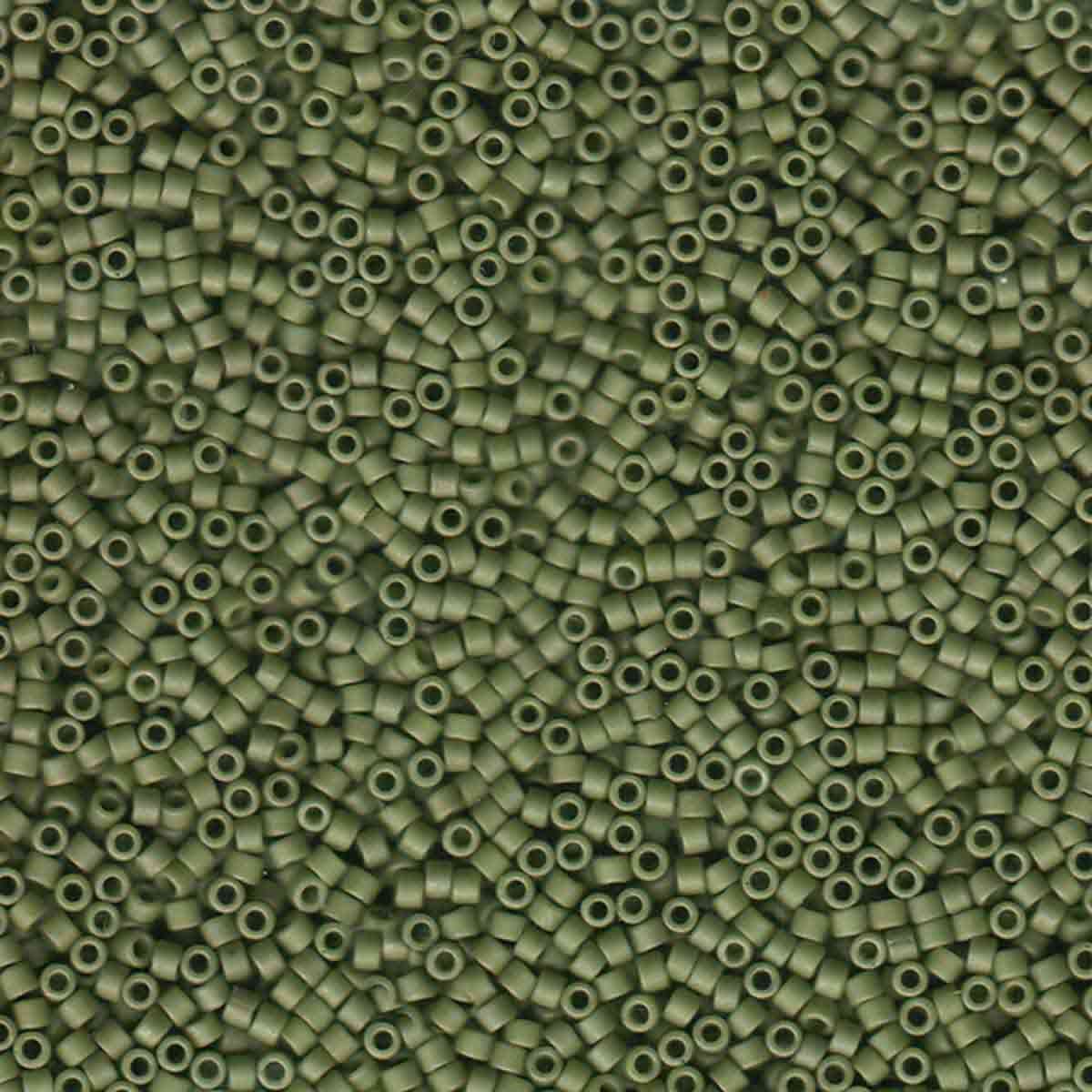 11/0 DELICA X 3GR VERDES Y LUMINOUS 26