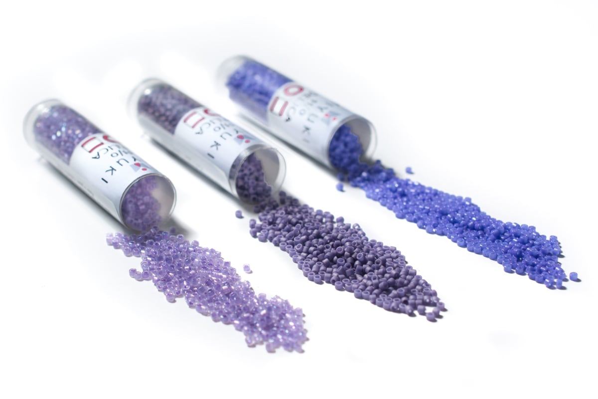 11/0 DELICA X 7.2GR/TB MORADOS29