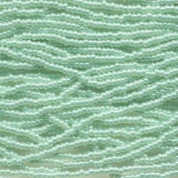 11/0 CZECH PRECIOSA APROX 18GR X MADEJA C15