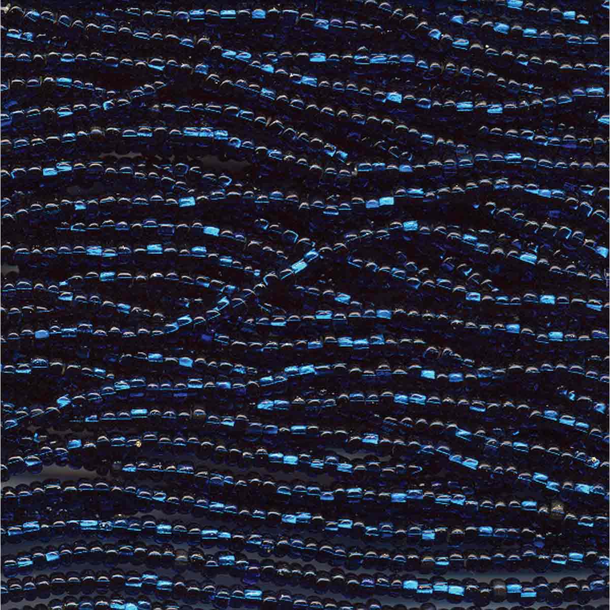 11/0 CZECH PRECIOSA APROX 18GR X MADEJA D39