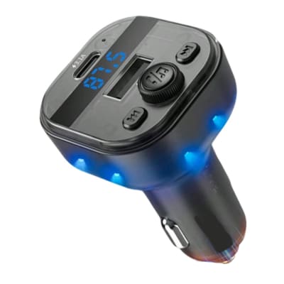 Plug in Trasmisor FM Bluetooth De Carro Moreka CP0074 Plug In 3.1A USB1