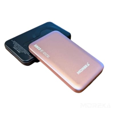Power Bank Moreka K095 10000mAh 22.5W cables C USB Lightning y Micro USB1