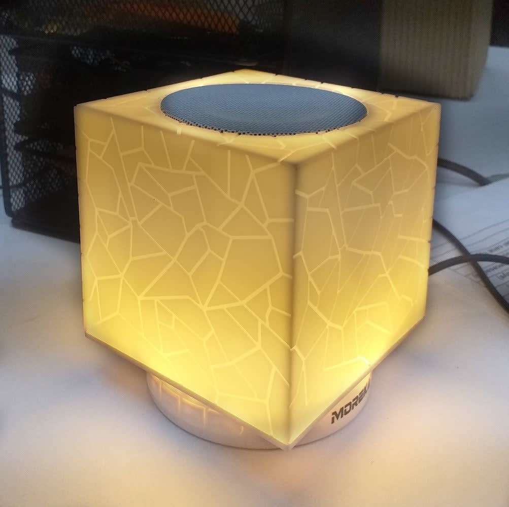 Bocina Lámpara Bluetooth Memory card FM CL-71510