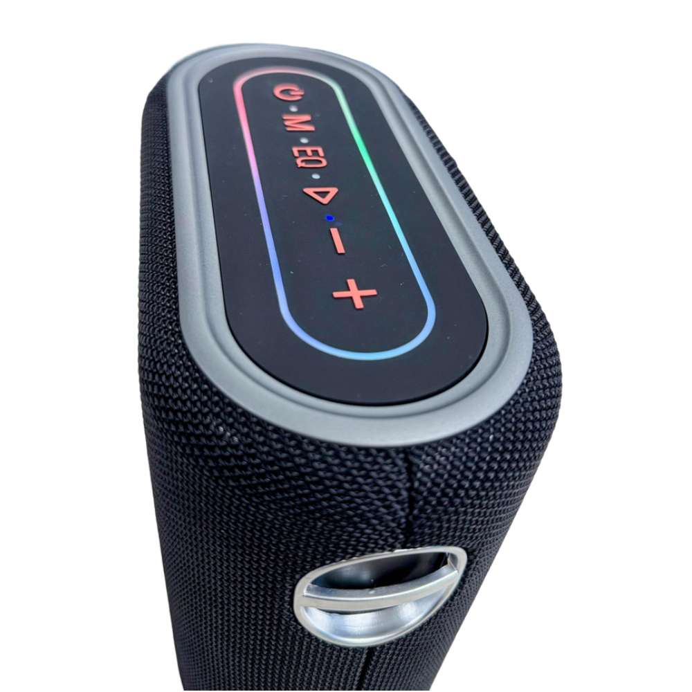 Bocina Bluetooth 80W 6000mAh dura 6hrs resistente al agua7