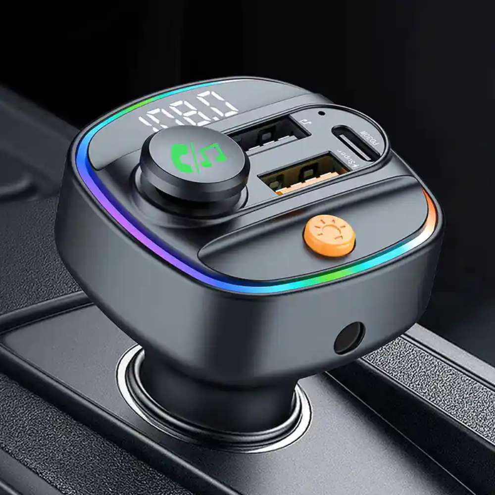 Transmisor Bluetooth Moreka CP-0070 5.3 FM manos libres para coche2