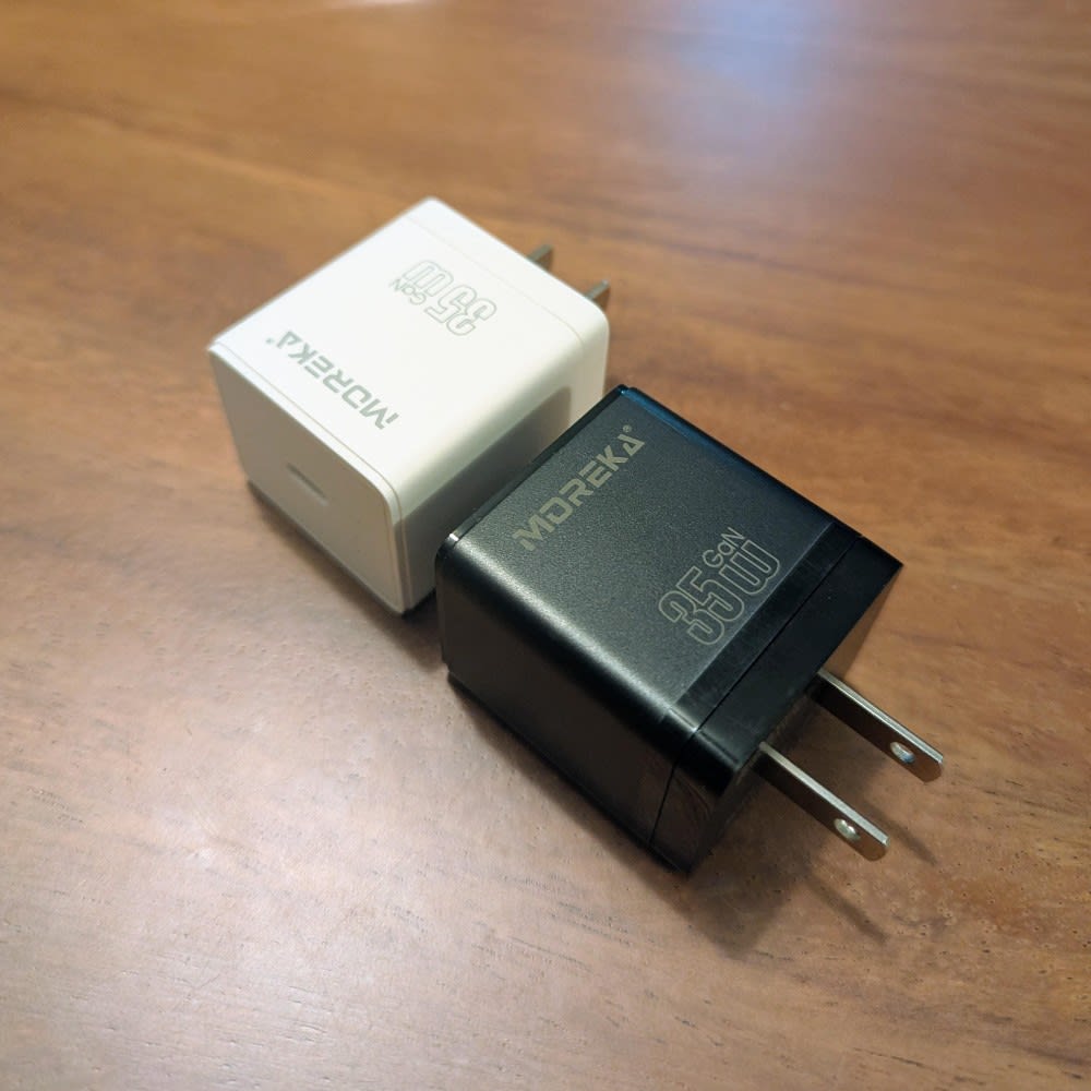 Turbo Cargador GaN Moreka 35W puerto tipo C carga rápida5