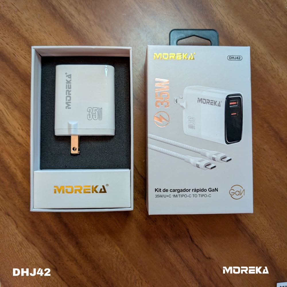 Cargador 35W GaN 5V- 3A 2 Puertos PD 35W max QC3.1 cable tipo C Moreka DHJ428