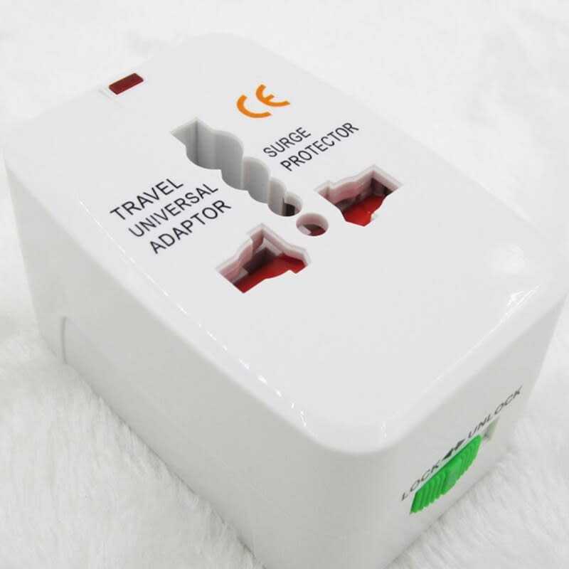 Adaptador de corriente enchufe universal estilo europeo2
