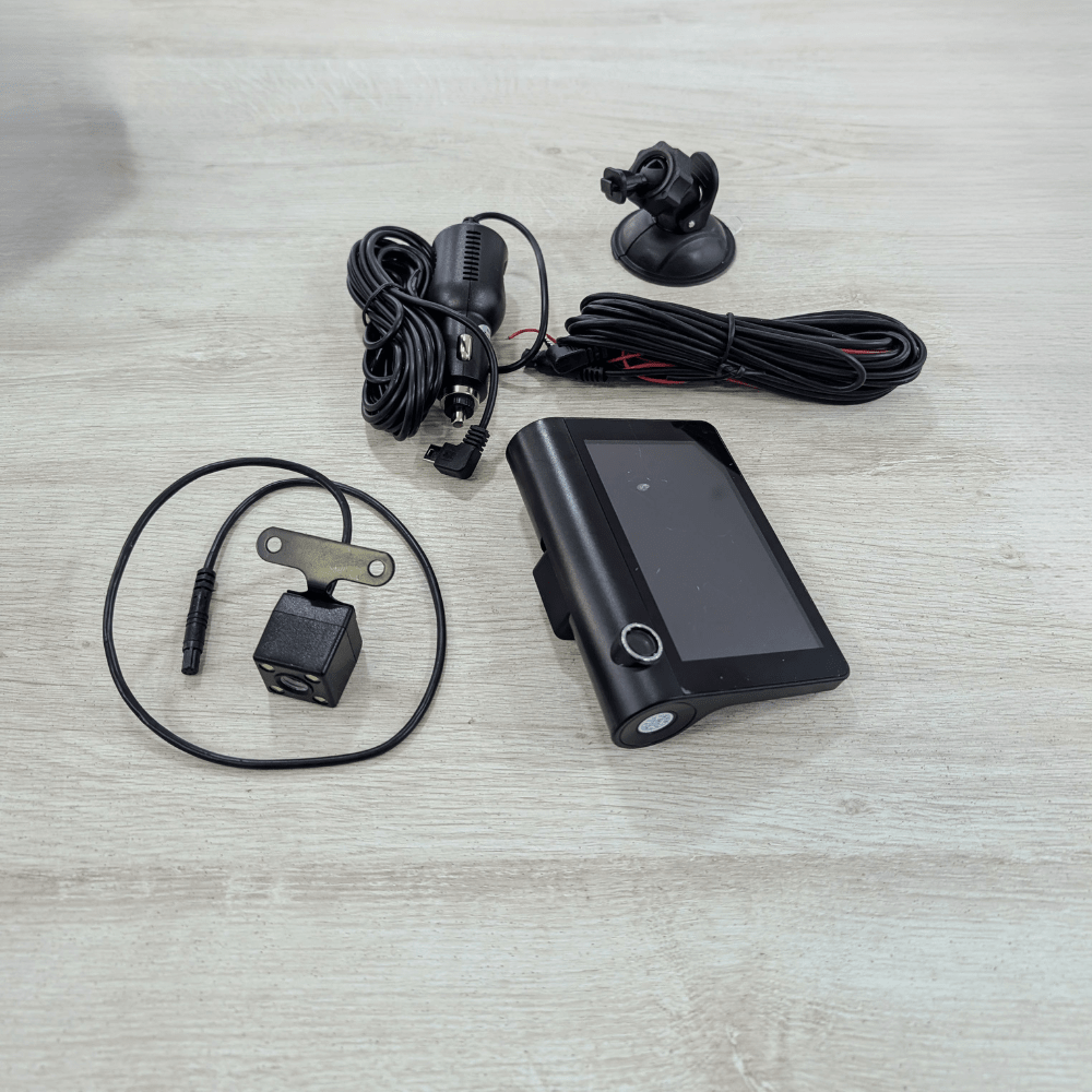 Cámara Auto Dvr 3 En 1 Frontal Interior Reversa JLY-5047