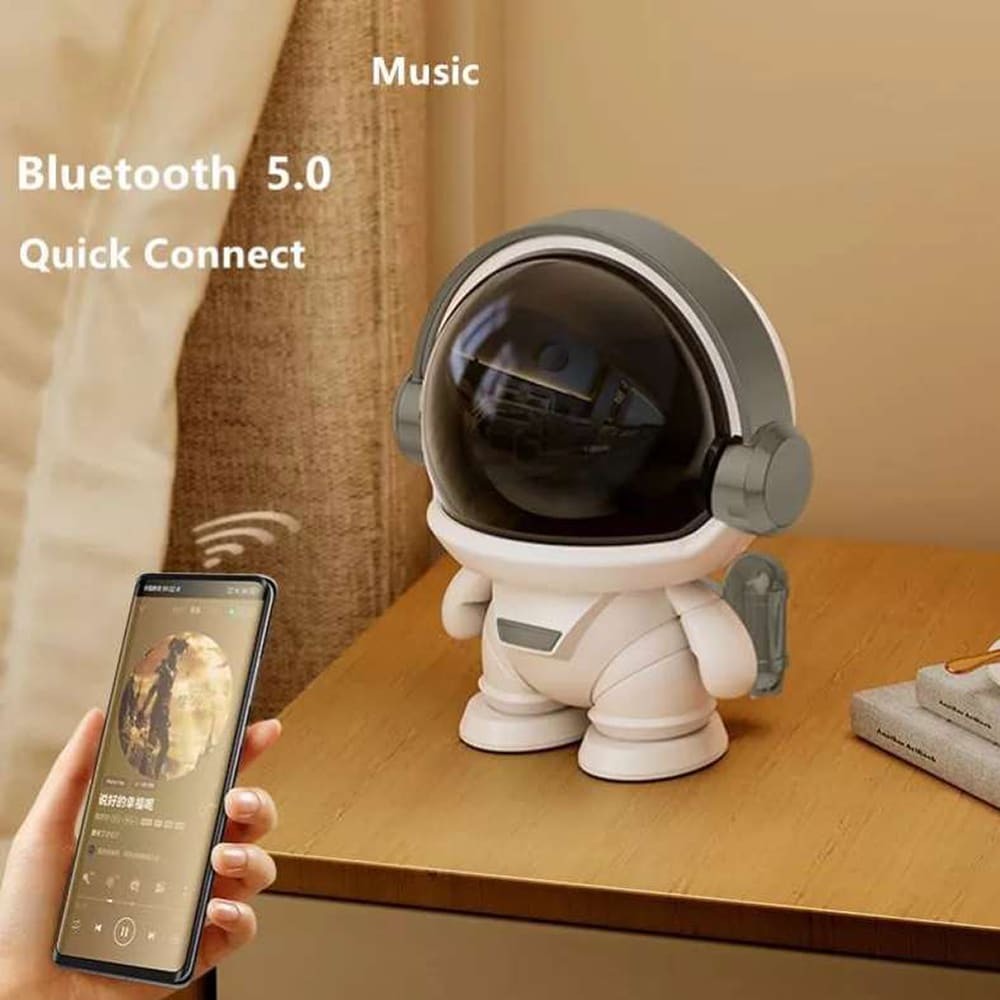 Bocina Bluetooth Portatil subwoofer Mini Astronauta K293