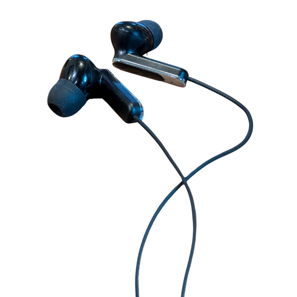 Audífonos Moreka M-927 Alámbricos Manos Libres conector tipo C Micrófono integrado4