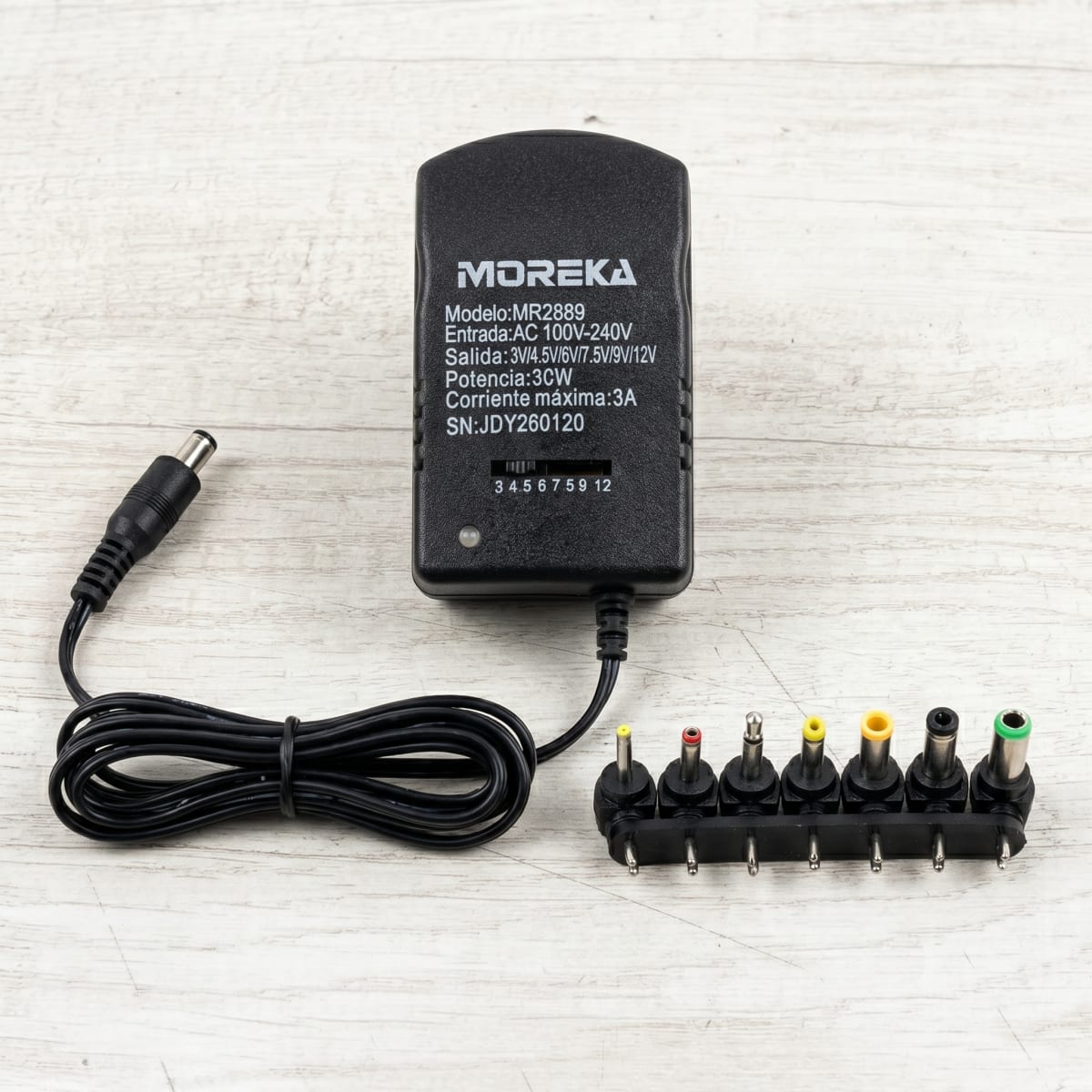 Cargador Universal Moreka 7 Conectores 30w 3a Mr28892