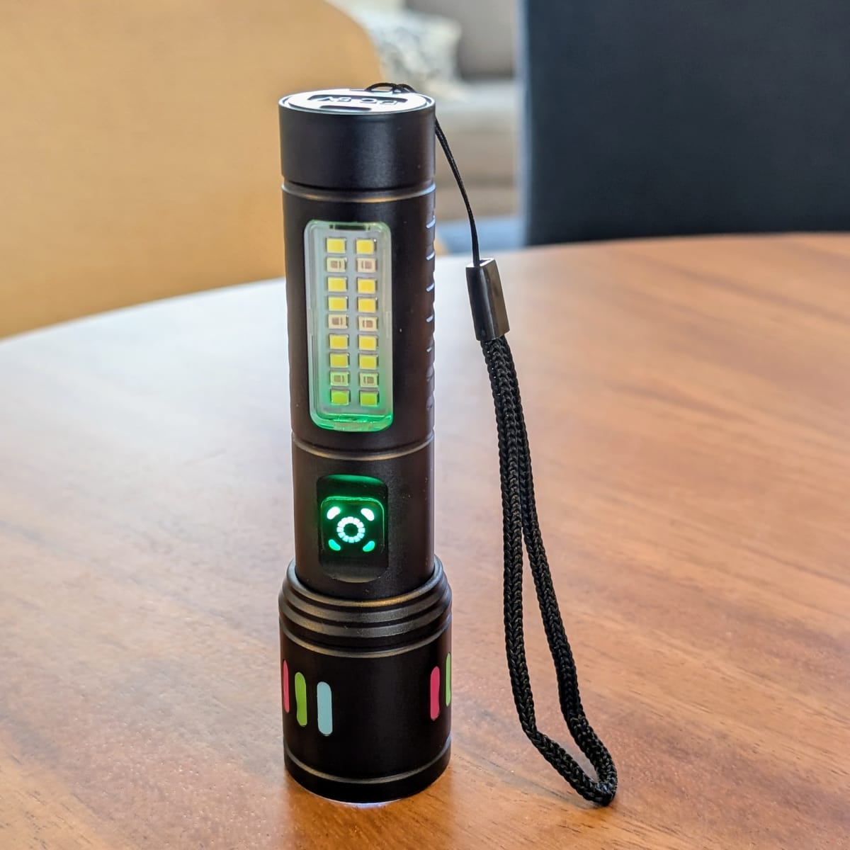 Lampara Táctica Recargable Usb Led COB en Blanco y Rojo de alerta  Moreka MT-0278