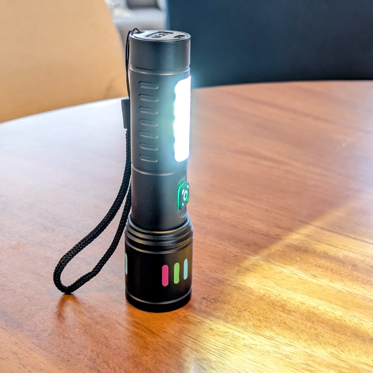 Lampara Táctica Recargable Usb Led COB en Blanco y Rojo de alerta  Moreka MT-0279